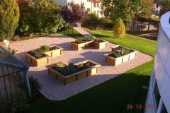 carre-potager-sur-eleve-7-1