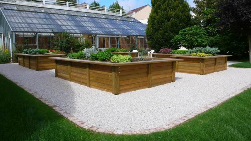 carre-potager-sur-eleve-5-1