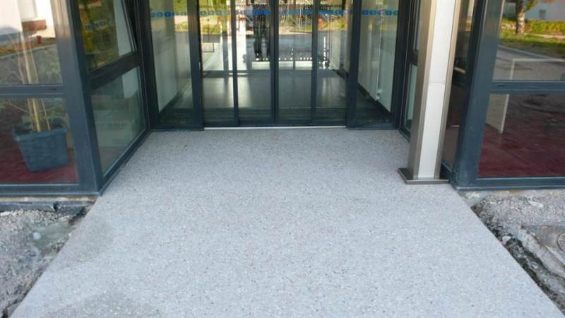 baradel-mineral-beton-desactive-4